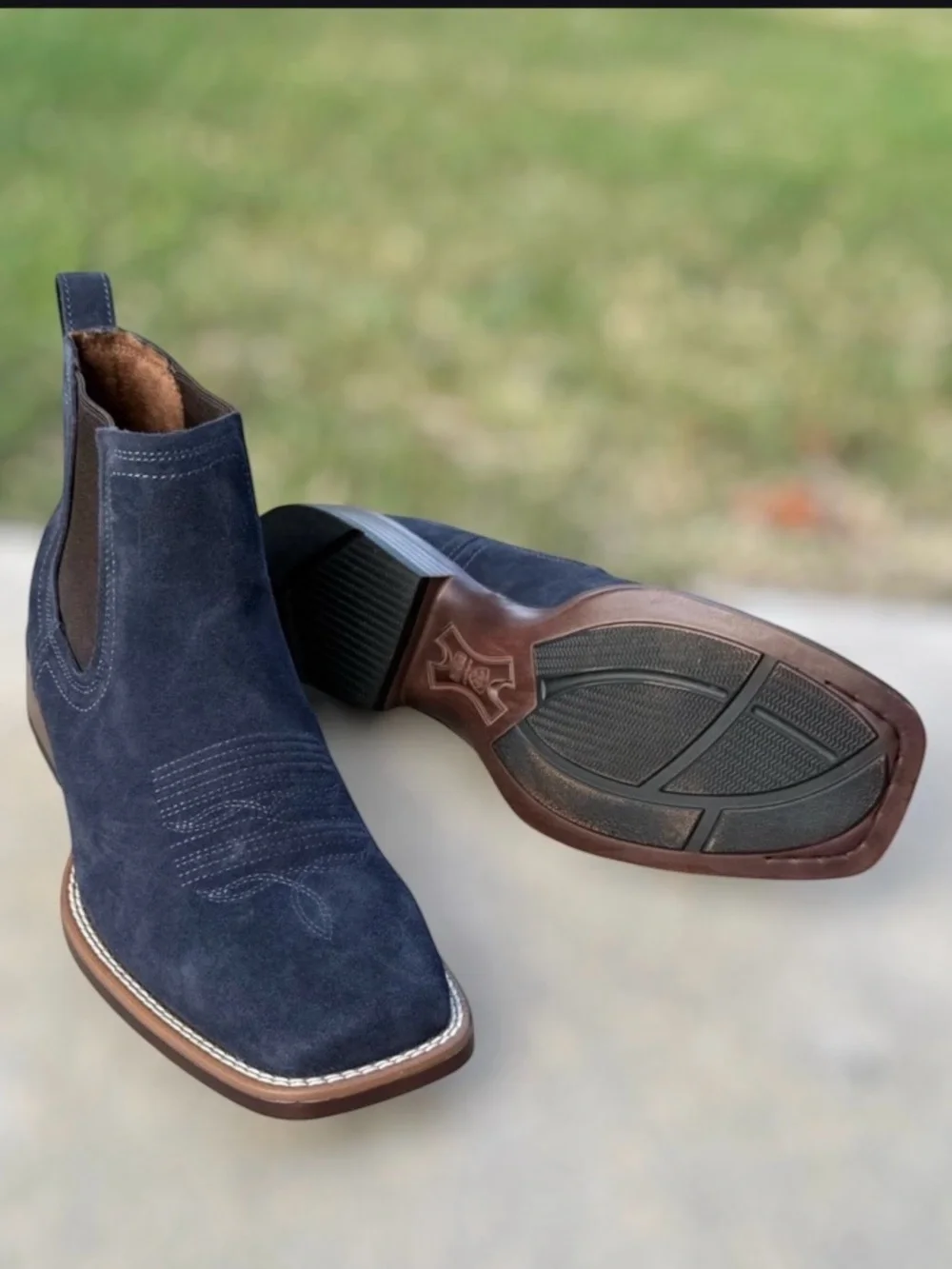 ARIAT BOOKER ULTRA NAVY SUEDE WESTERN BOOT MENS CHELSEA - 10051921 SIZE 11